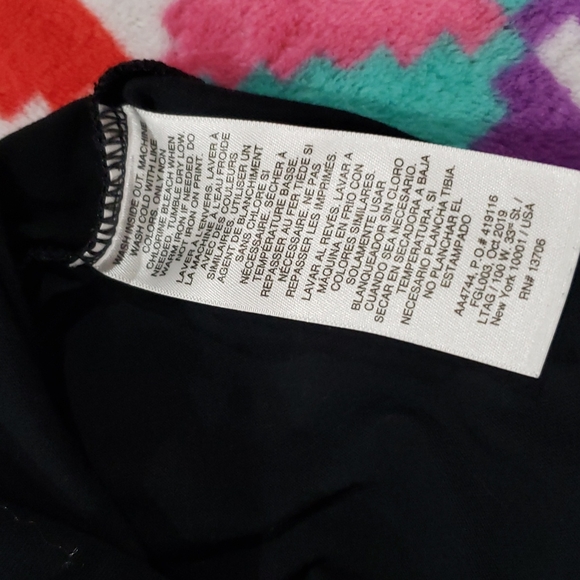 ADIDAS cute girls high low cuffed T-shirt  Size 10/12 M - Picture 5 of 6